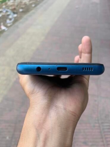 Samsung M12