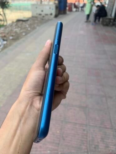 Samsung M12