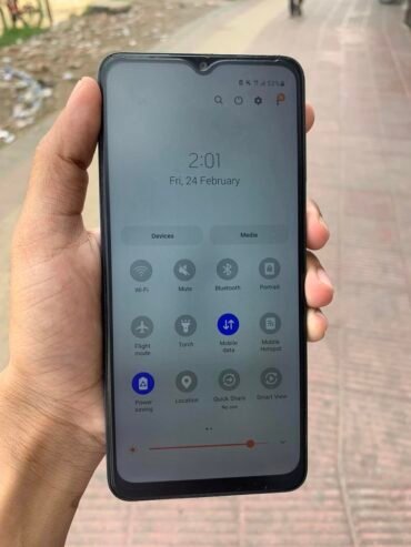 Samsung M12