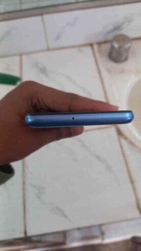 Samsung F22