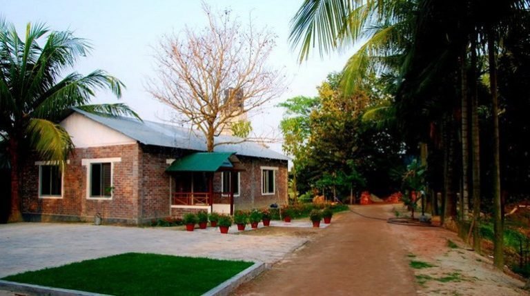 Mawa Resort at Puraton Feri Ghat,  Munshigonj