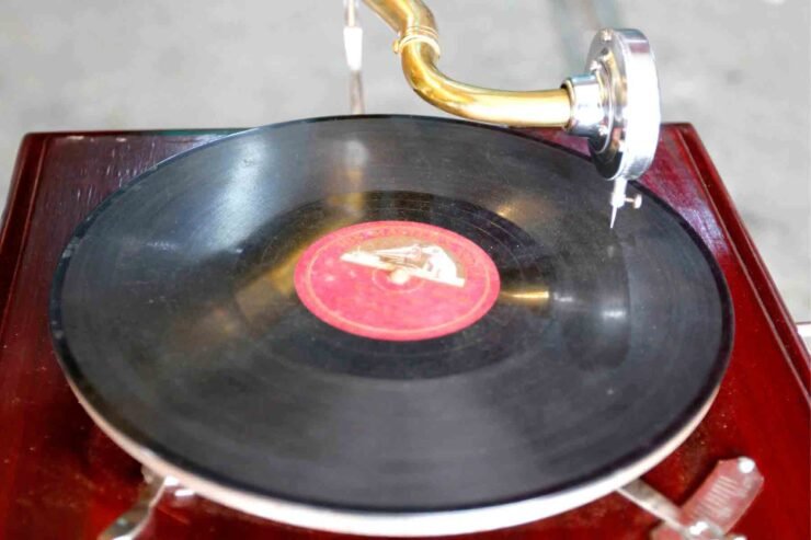 Old is Gold! Gramophone to be sell