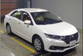 TOYOTA PREMIO FL BEIGE INT PEARL 2017