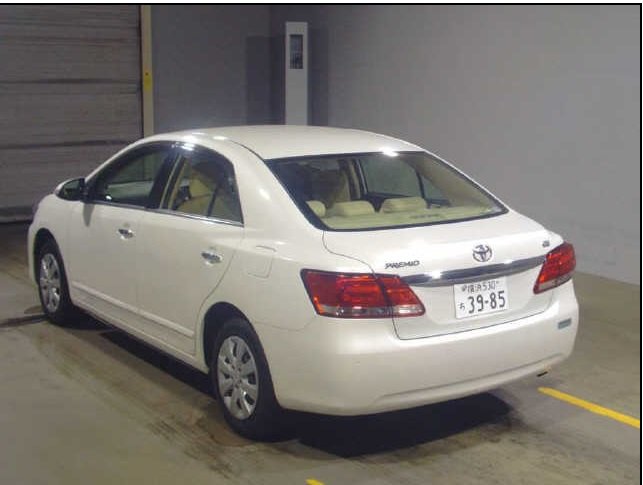 TOYOTA PREMIO FL BEIGE INT PEARL 2017