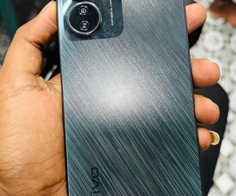 1v