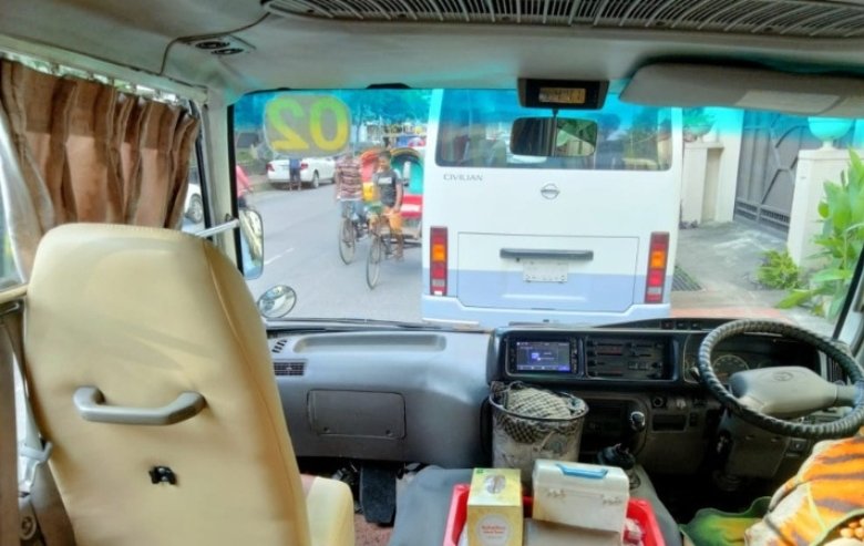 Minibus Rental Service