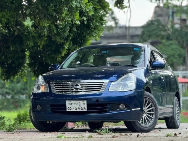 Nissan Bluebird 2011 Model For Sale in Dhaka Dhanmondi