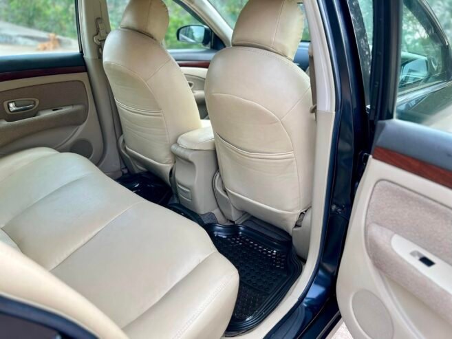 Nissan Bluebird Sylphy 2006 For Sale in Dhaka