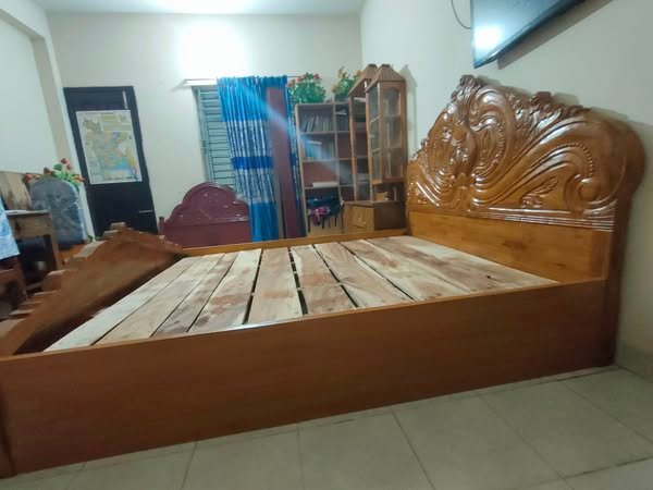Teak Wood Bed For Sale in Chittagong Bahaddarhat