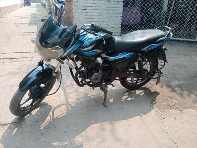 Bajaj Discover 100cc For Sale in Bhairab Kishoreganj