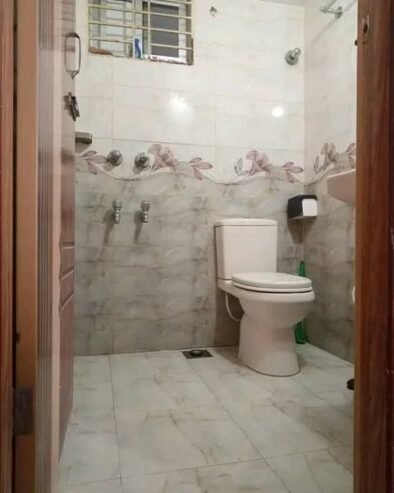 Small Flat To-Let Dhaka Badda