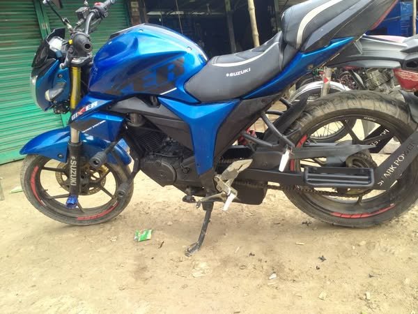 Suzuki Gixxer 2016 Model For Sale in Narayanganj 