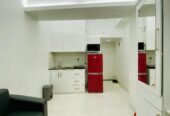 Stylish 1 Room in Bashundhara R/A