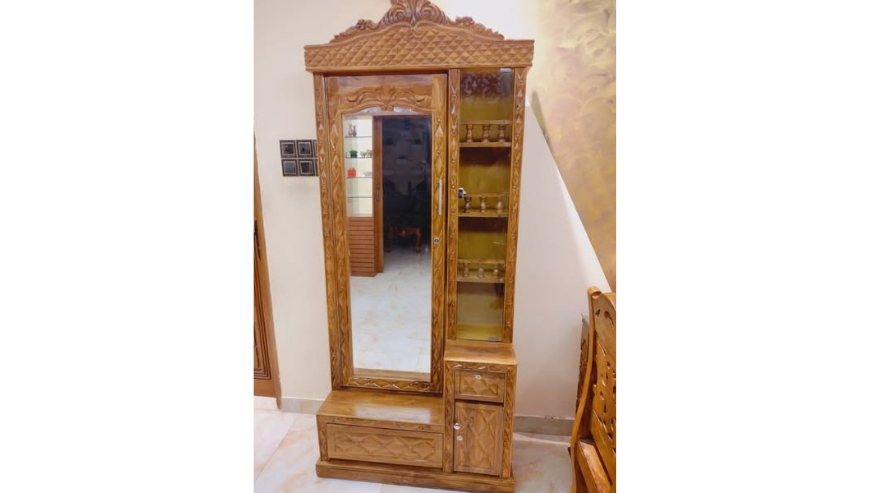 Dressing Table For Sale in Chittagong Bahaddarhat