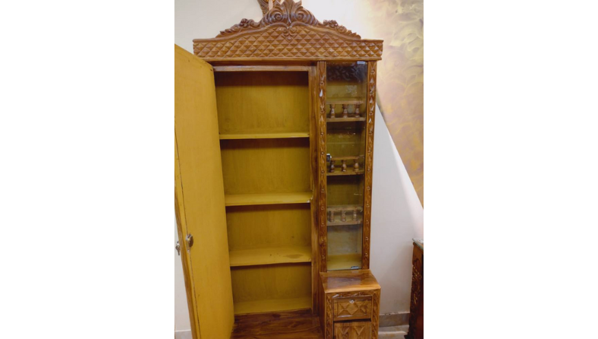 Dressing Table For Sale in Chittagong Bahaddarhat